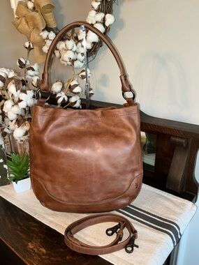 Frye Melissa Leather Hobo Crossbody Shoulder Bag Cognac Brown Retail $ 388